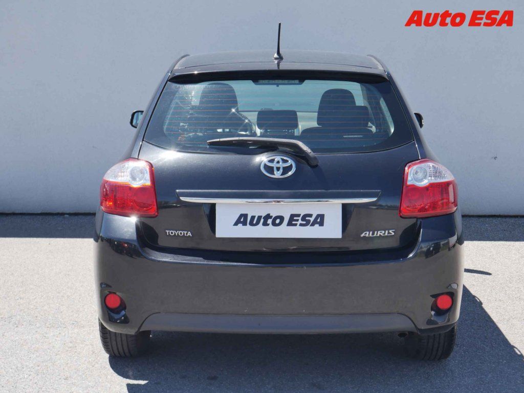 Toyota Auris, 1.4D-4D,2.maj,ČR - fotka 5