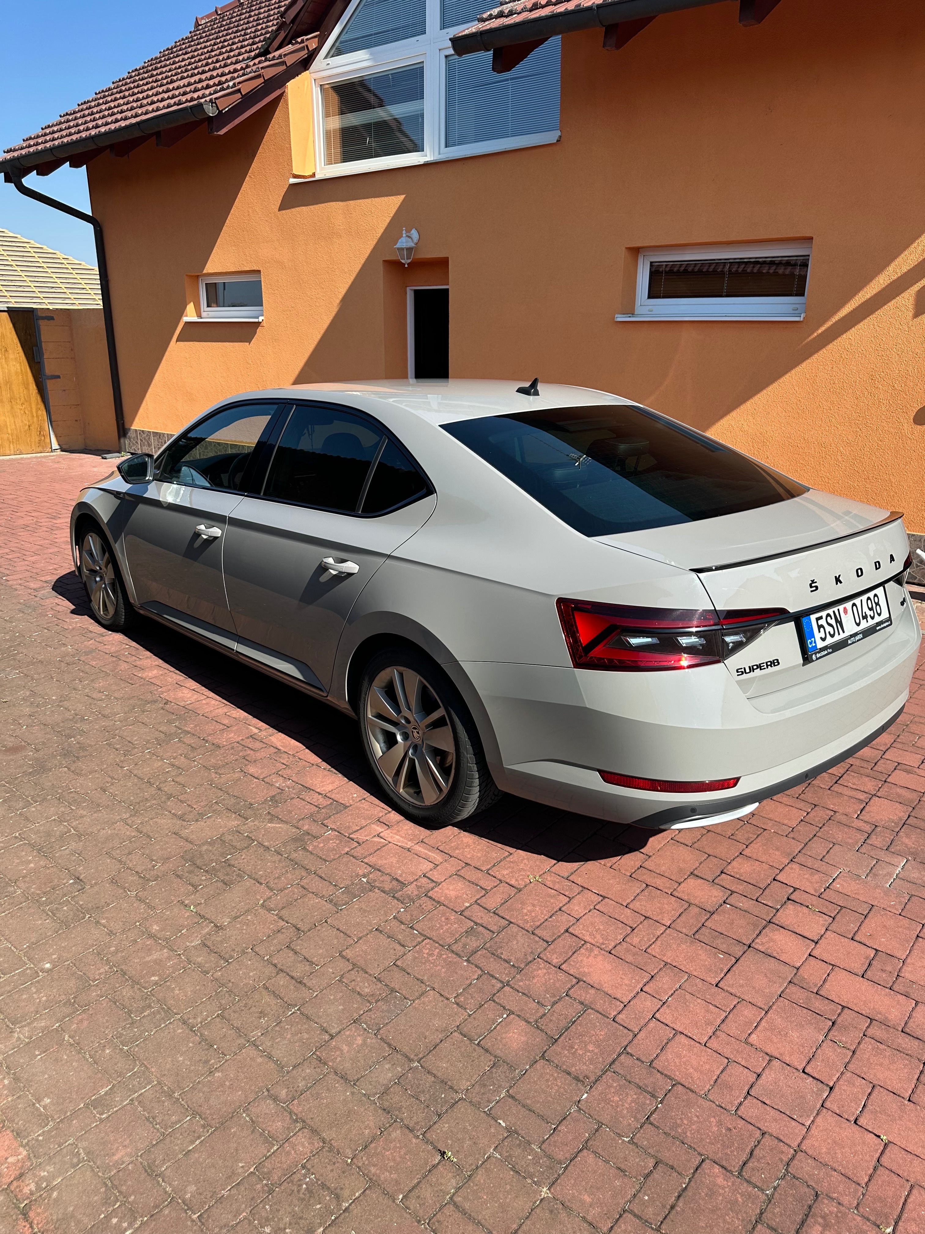 Škoda Superb, 2.0 TDI 147KW 4x4 - fotka 4