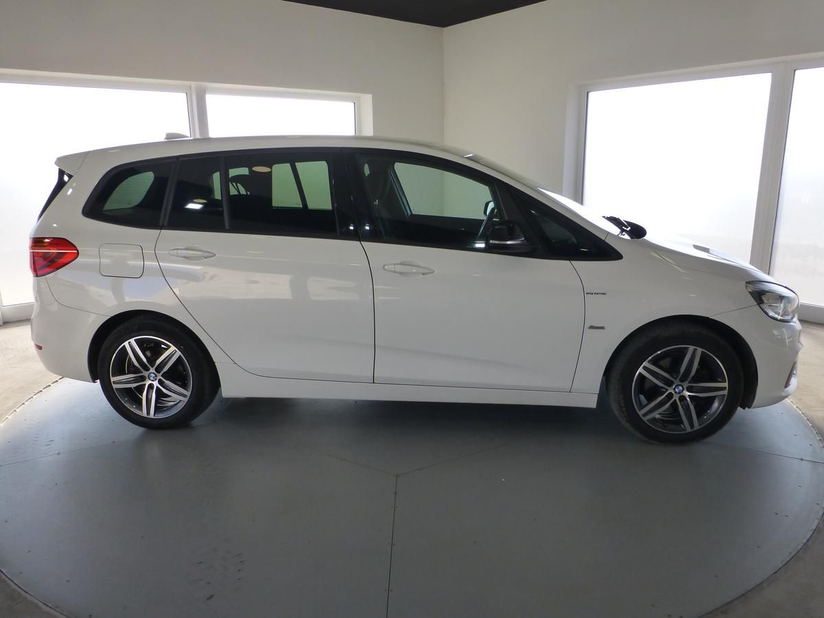 BMW Řada 2, 2,0D*NAVI*ALU*VYHŘ.SED*M.PAKET - fotka 4