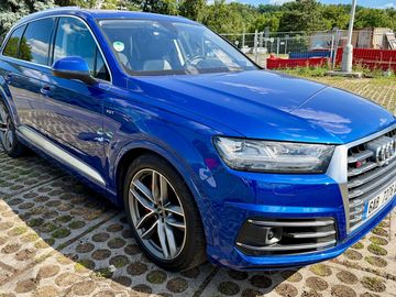 SQ7 4.0 TDi,V8, výkon 320 kW,
