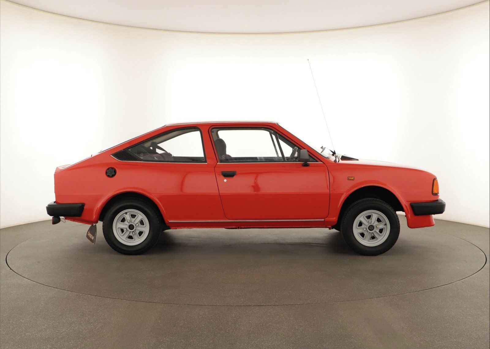 Škoda Rapid, 130 5speed - fotka 6