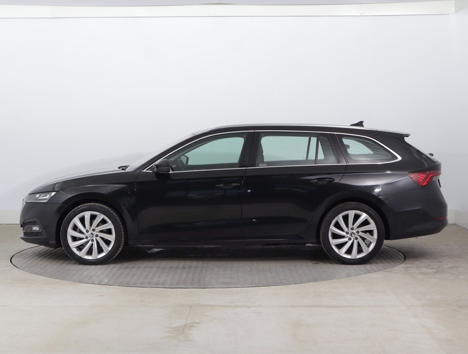 Škoda Octavia, 1.4 TSI iV, Style, Automat, ČR - fotka 3