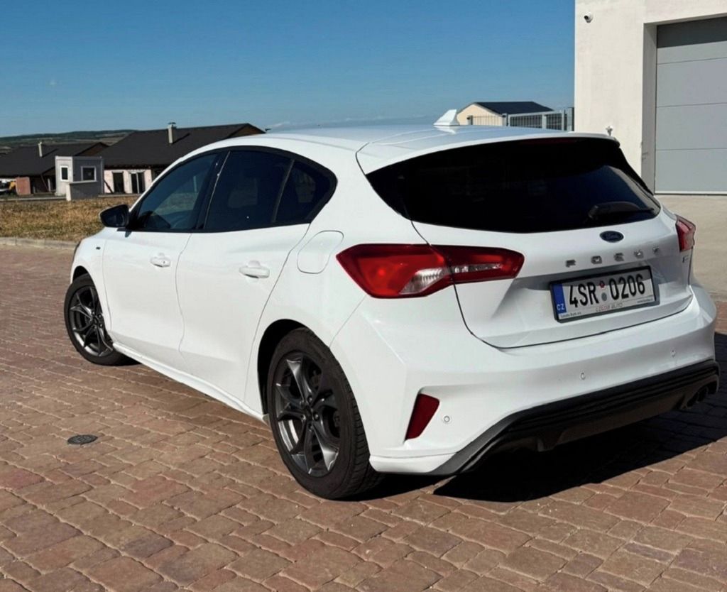 Ford Focus - fotka 3