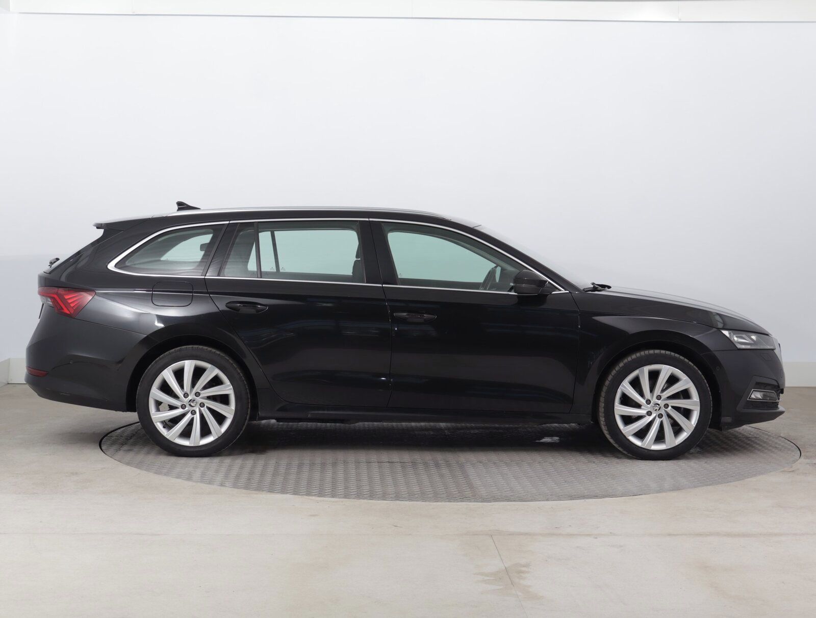 Škoda Octavia, 1.4 TSI iV, Style, Automat, ČR - fotka 6