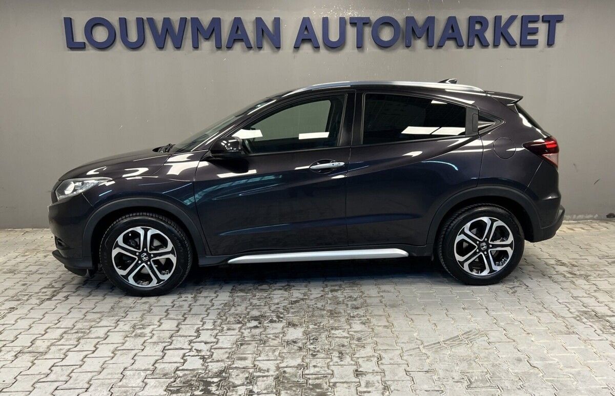 Honda HR-V, 1.5 i-VTEC AT EXECUTIVE - fotka 3