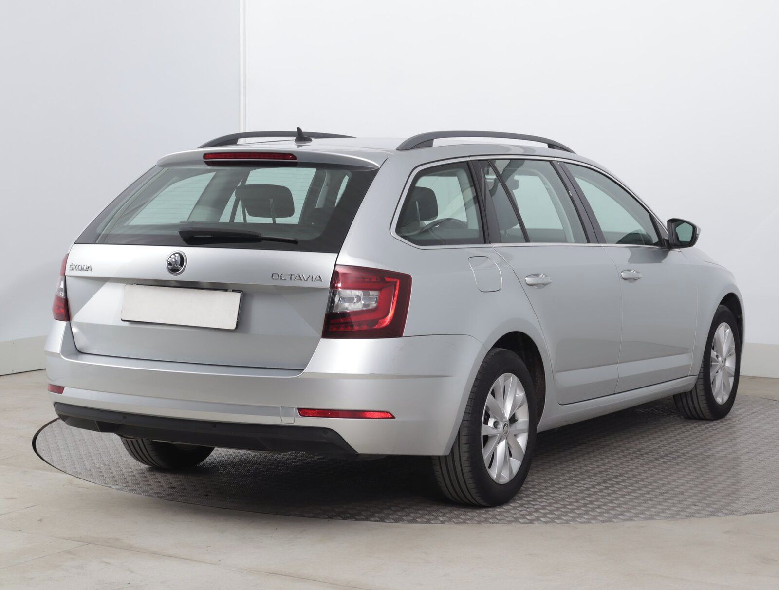 Škoda Octavia, 2.0 TDI, Style, Automat, ČR - fotka 5