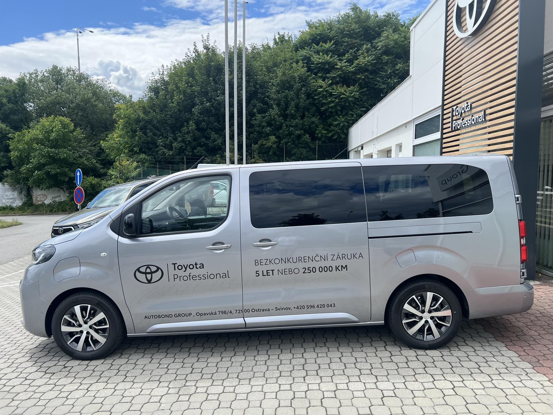 Toyota Proace Verso, Full Electric Business 9S Comf - fotka 3