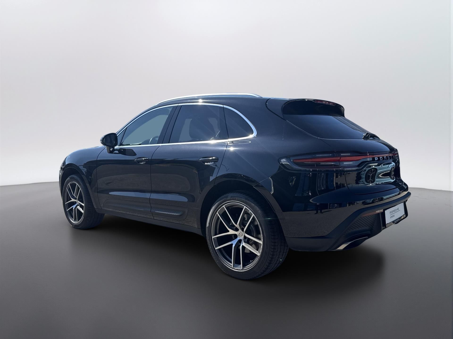 Porsche Macan, 2.0 - fotka 3