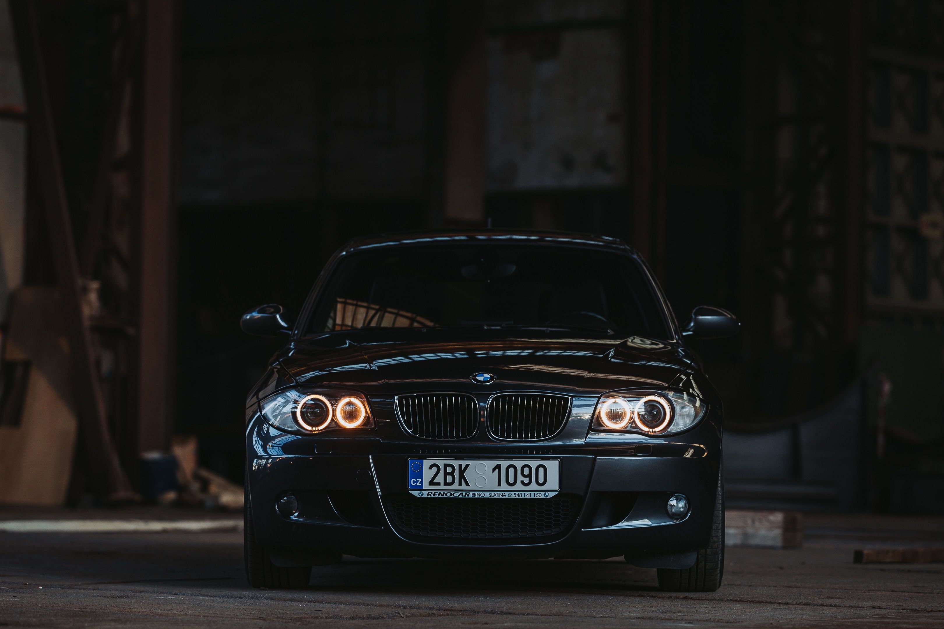 BMW Řada 1, 30i M-paket/ stř.okno/ keyless - fotka 2
