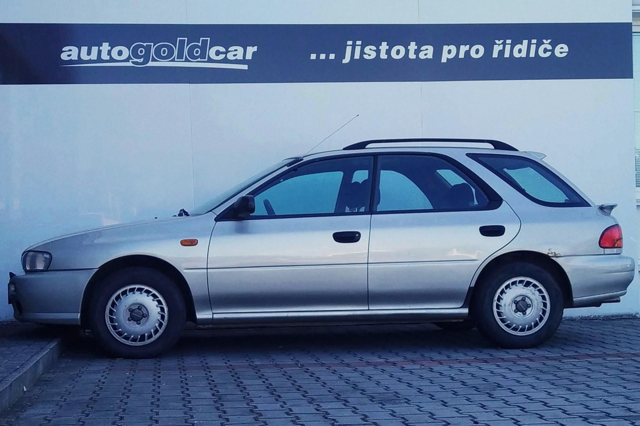 Subaru Impreza, 2.0 4WD - fotka 2