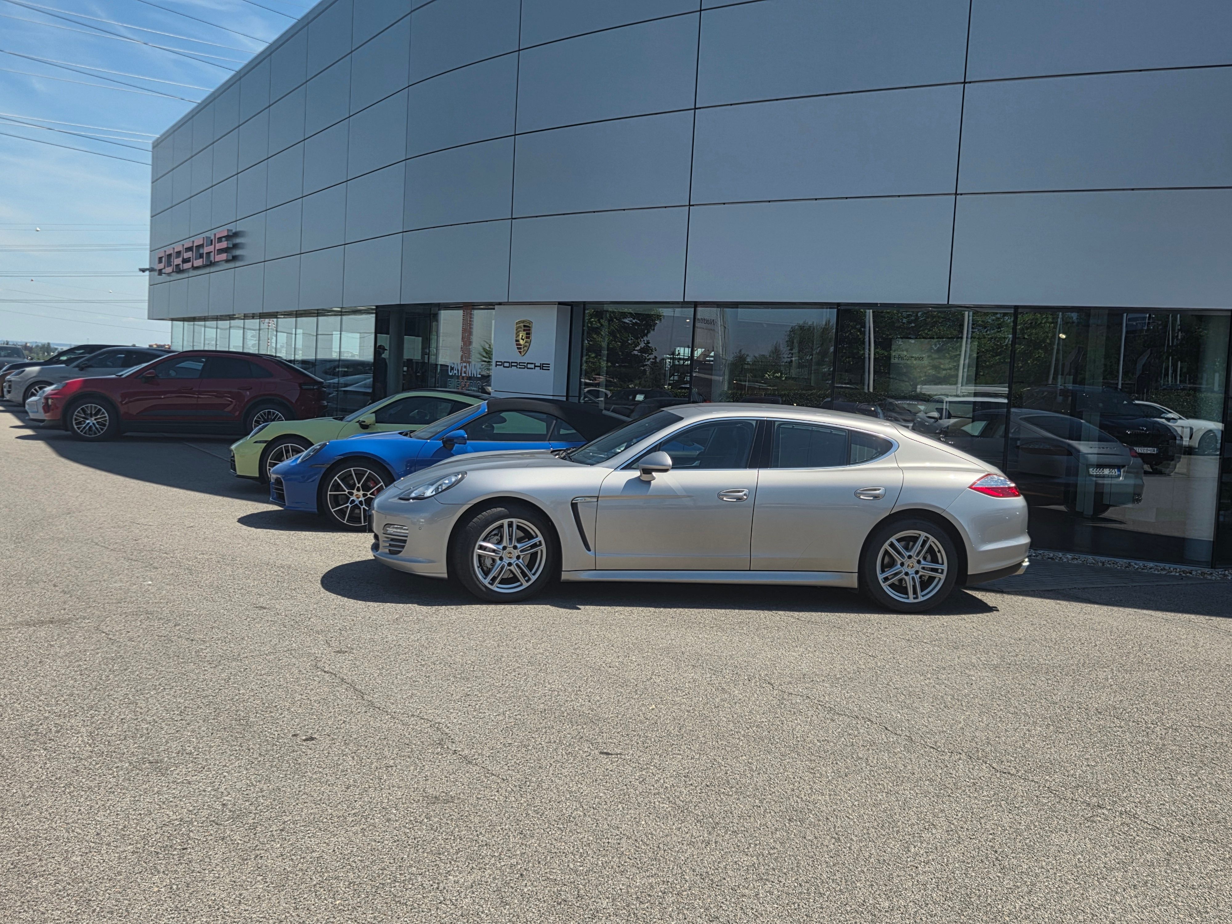 Porsche Panamera, Porsche Panamera 4s