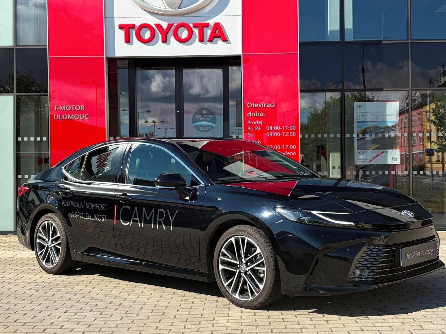Toyota Camry, 2.5 hybrid Executive - fotka 4