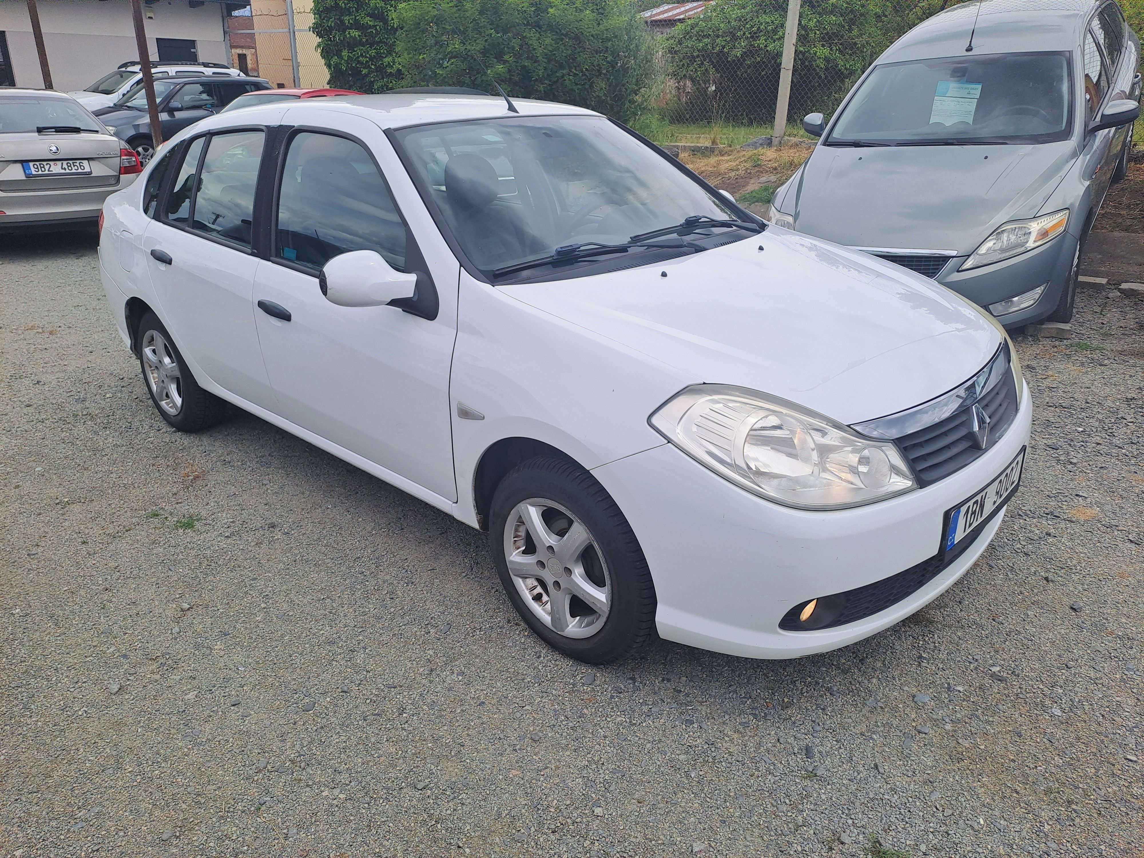 Renault Thalia, 1,2 16V,čr - fotka 6