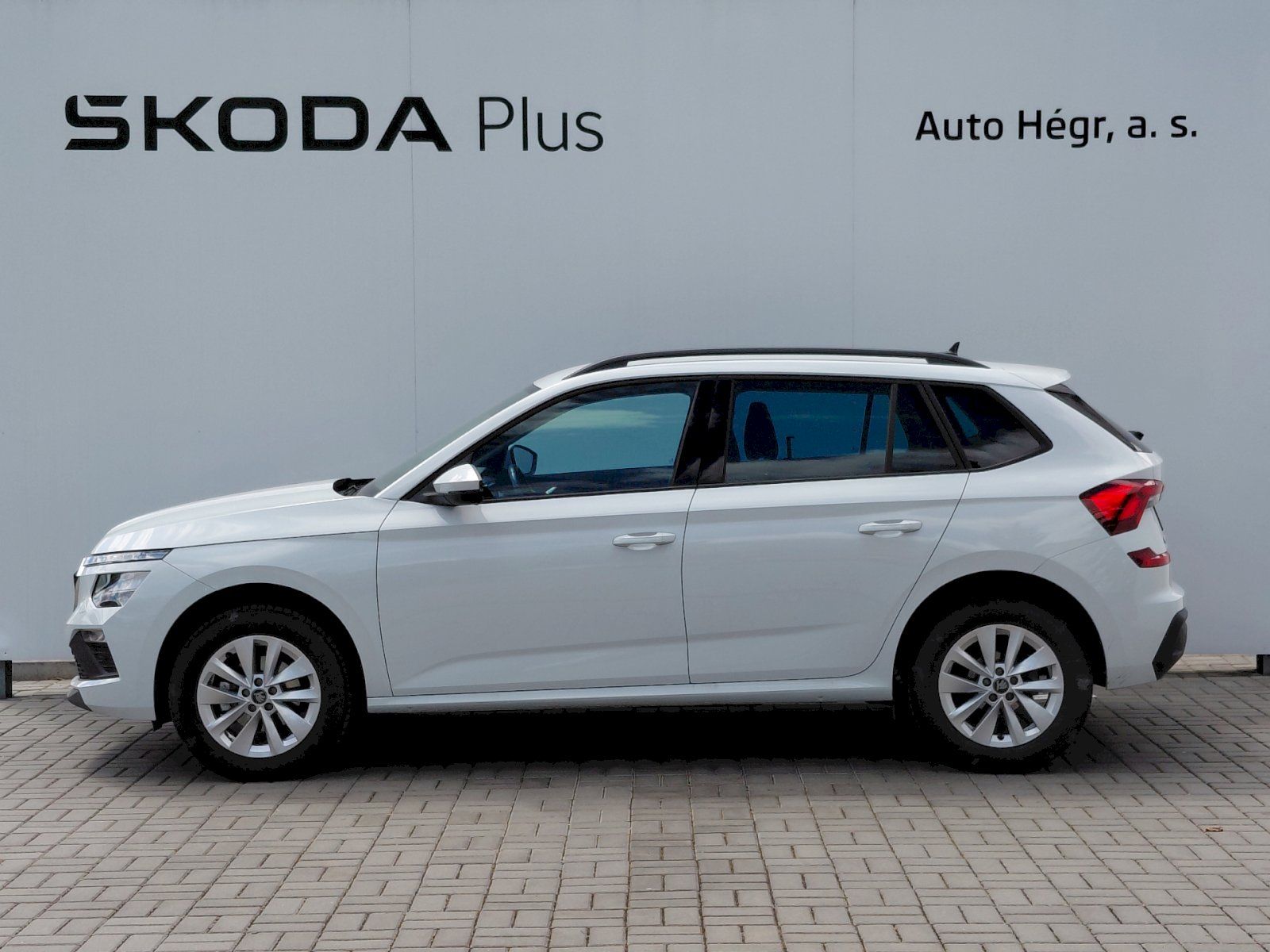Škoda Kamiq, 1.0 TSI 85kW Top Selection - fotka 3