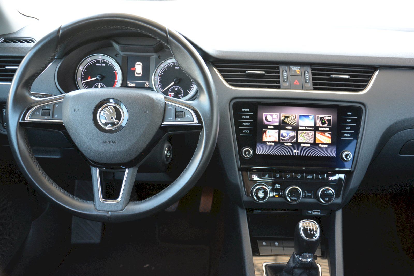 Škoda Octavia, Combi 1.5 TSI 110 kW Style PLU - fotka 5