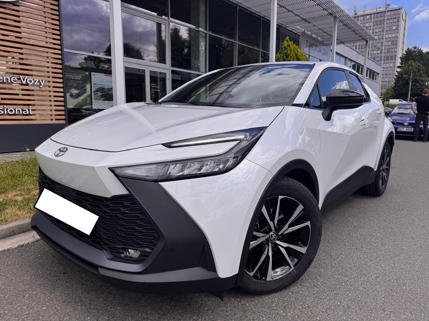 Toyota C-HR, 1.8 Style - fotka 4