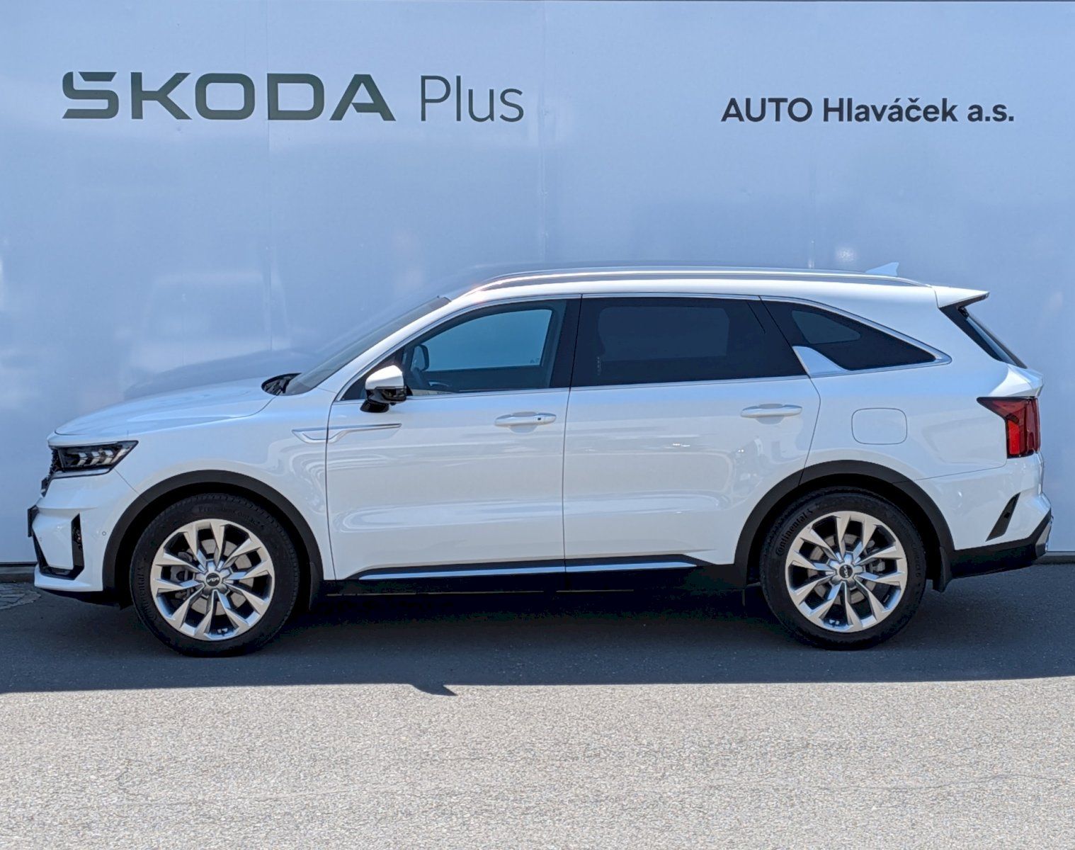 Kia Sorento, 2,2CRDi 142kW 8DCT 4x4 TOP - fotka 3