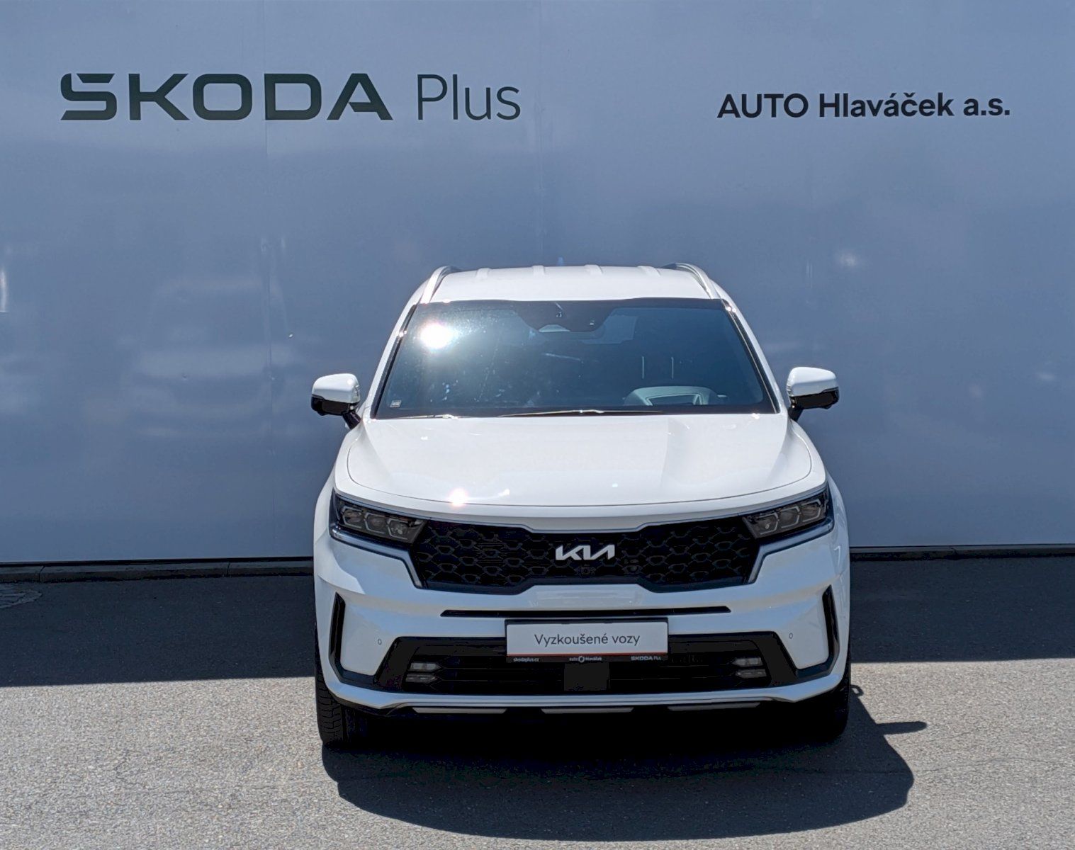Kia Sorento, 2,2CRDi 142kW 8DCT 4x4 TOP - fotka 4