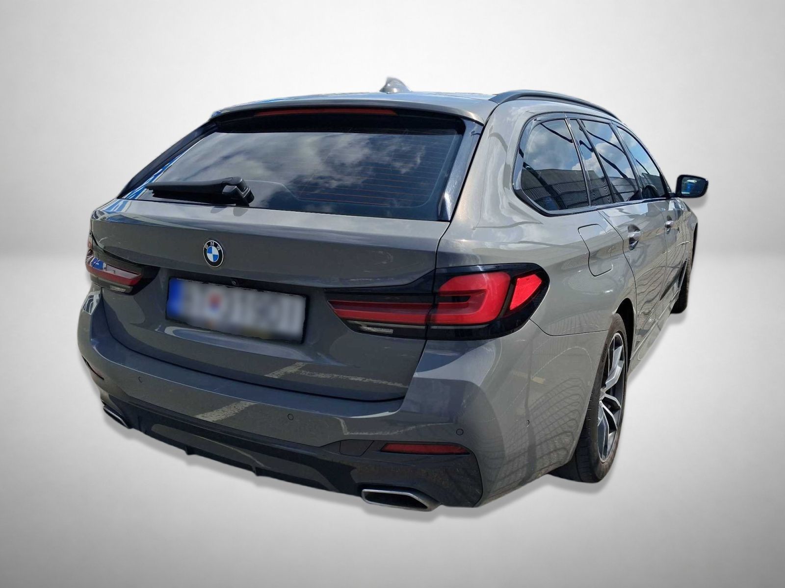 BMW Řada 5, 520d xDrive, M Sport, 4X4 - fotka 2