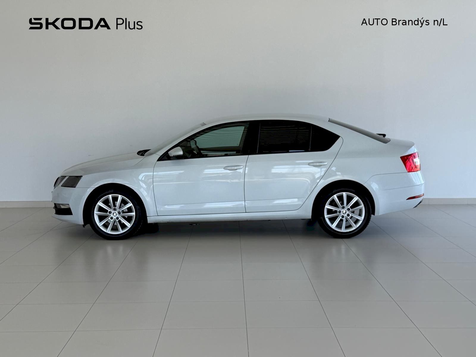 Škoda Octavia, 1.6 TDI 85 kW Ambition - fotka 3