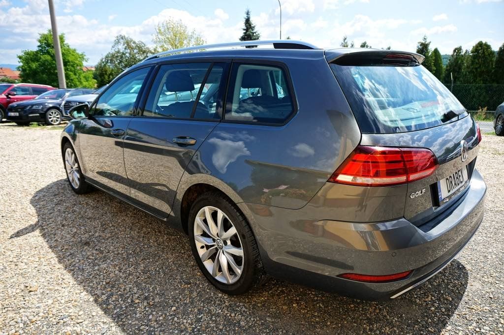 Volkswagen Golf Variant, MATCH 1,0 TSI 81 kW - fotka 6