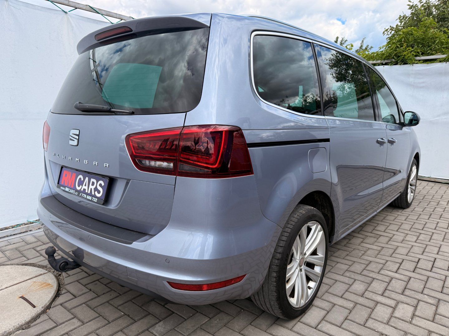 Seat Alhambra, 1.4 TSI DSG*PANORAMA*TAŽNÉ* - fotka 4