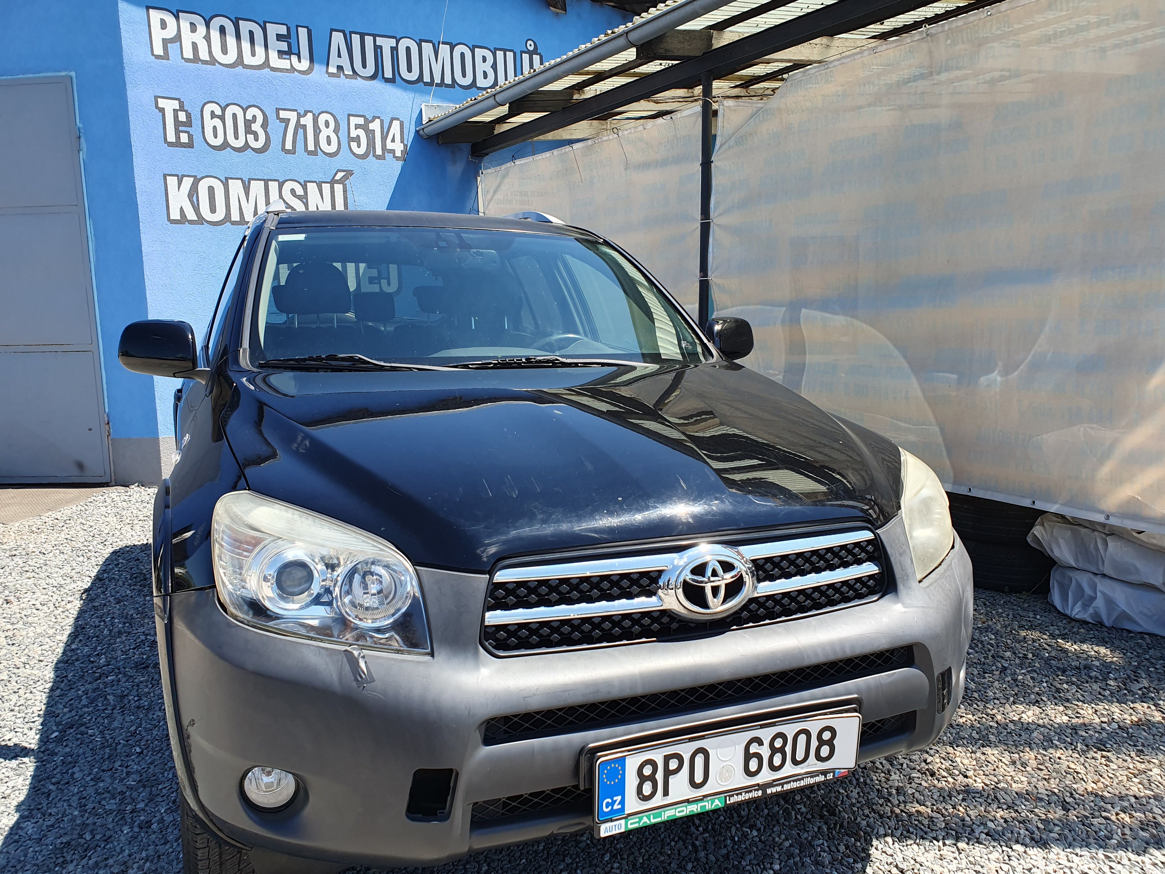 Toyota Rav4, 2.2 DCA-T 130 KW - fotka 4