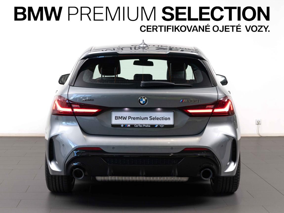 BMW Řada 1, M135i xDrive - fotka 4