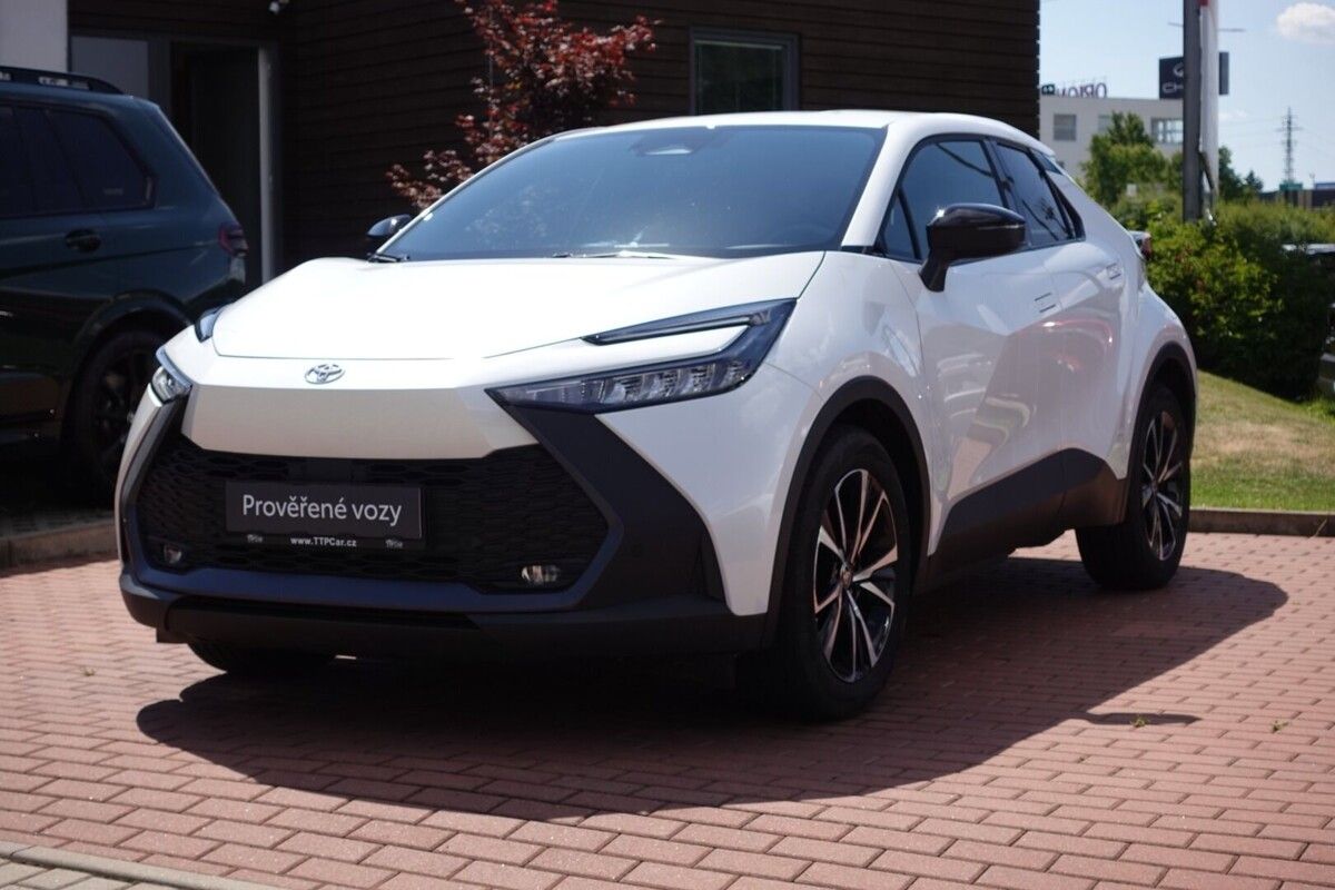 Toyota C-HR, 2.0PHEV CVT (2x4) Style