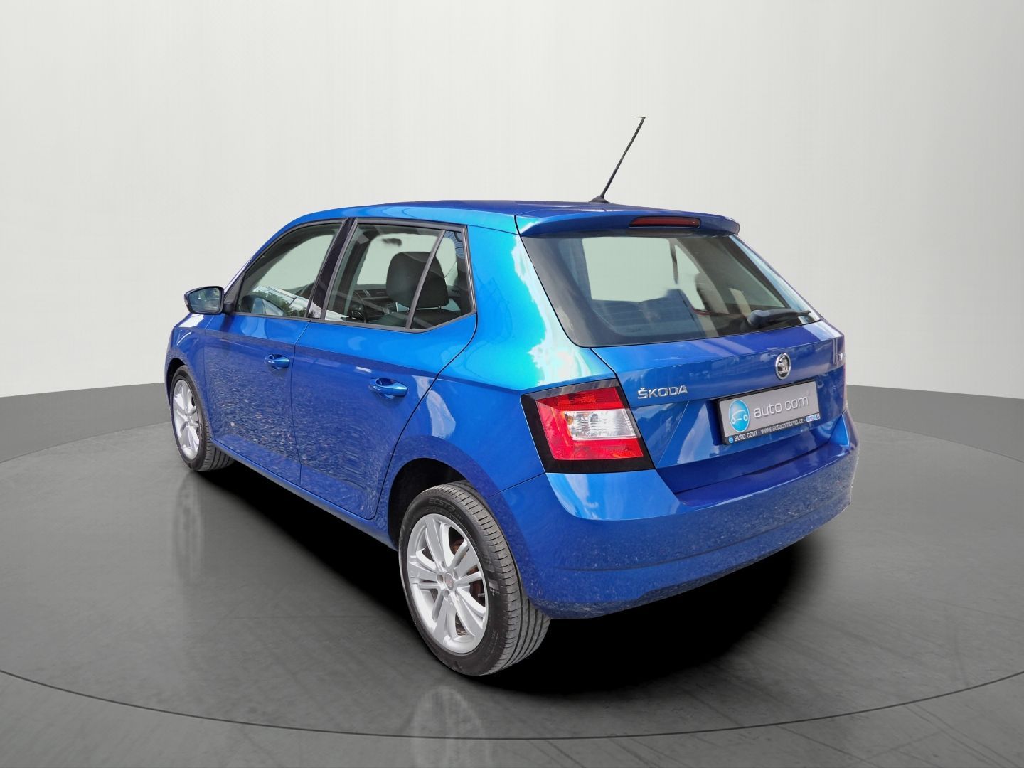 Škoda Fabia, 1.0MPi Ambition Alu Tempomat - fotka 3