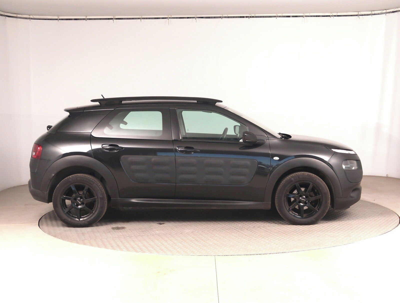 Citroën C4 Cactus, 1.2 PureTech, Serv.kniha - fotka 6