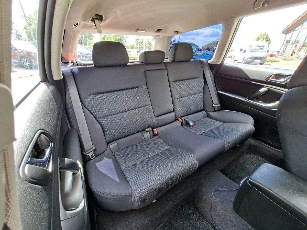Subaru Legacy, 2,0R 165k AT 4x4 BA+LPG - fotka 6