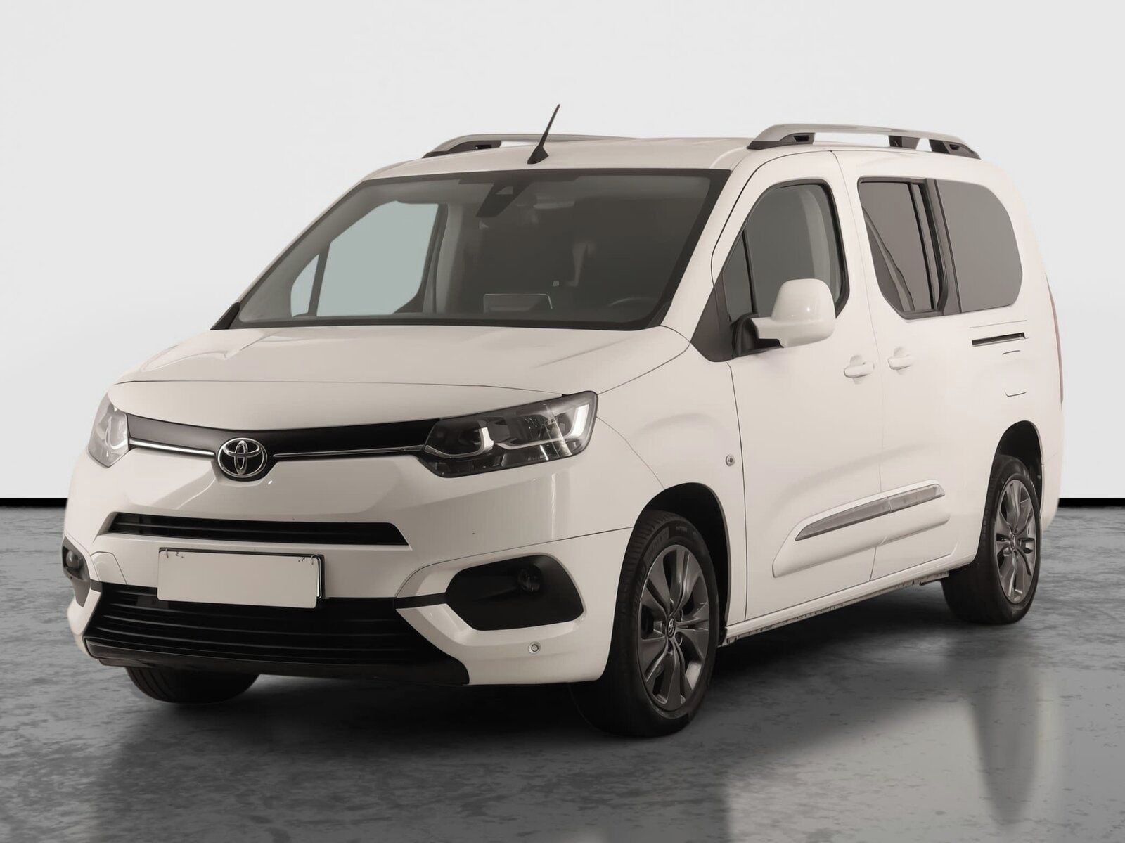 Toyota Proace City Verso, Maxi 1.2 T, Family, 7Míst - fotka 2