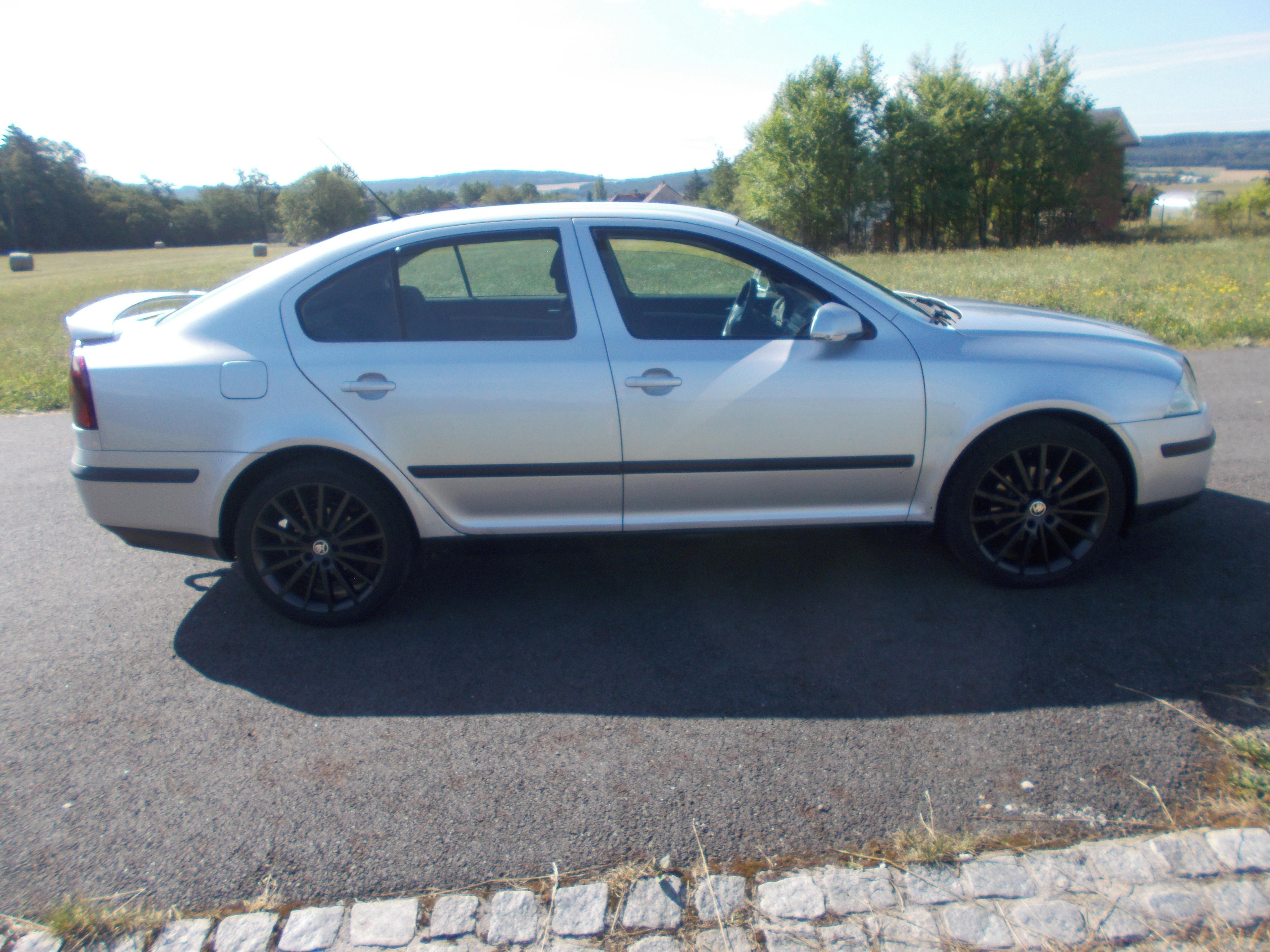 Škoda Octavia, 1,9 TDI klimatronic - fotka 6