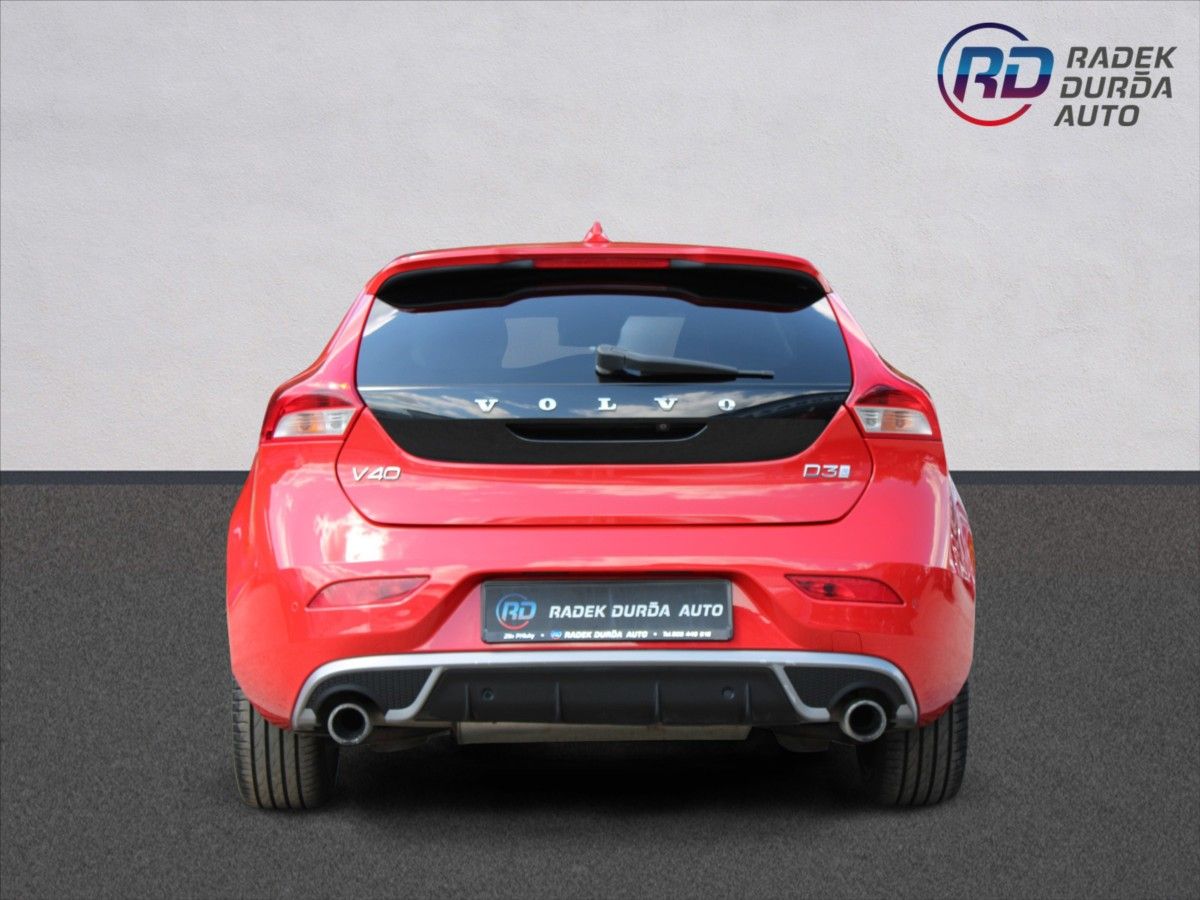Volvo V40, 2,0 D3  R-DESIGN,AUTOMAT - fotka 6