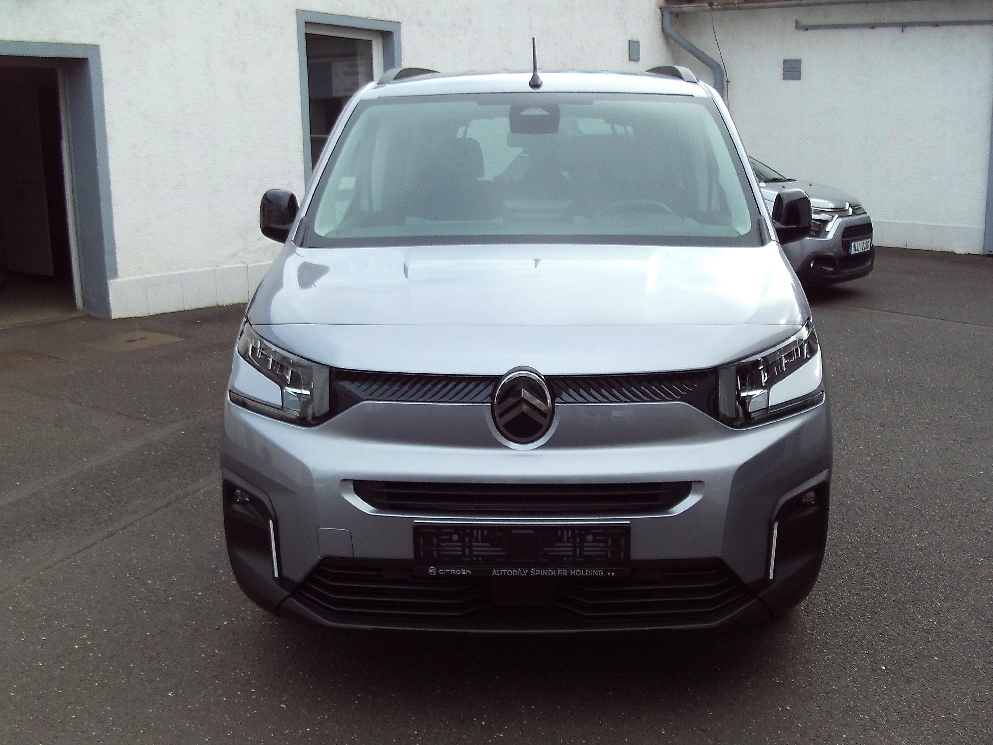 Citroën Berlingo, PLUS Petrol 110k Manual - fotka 2