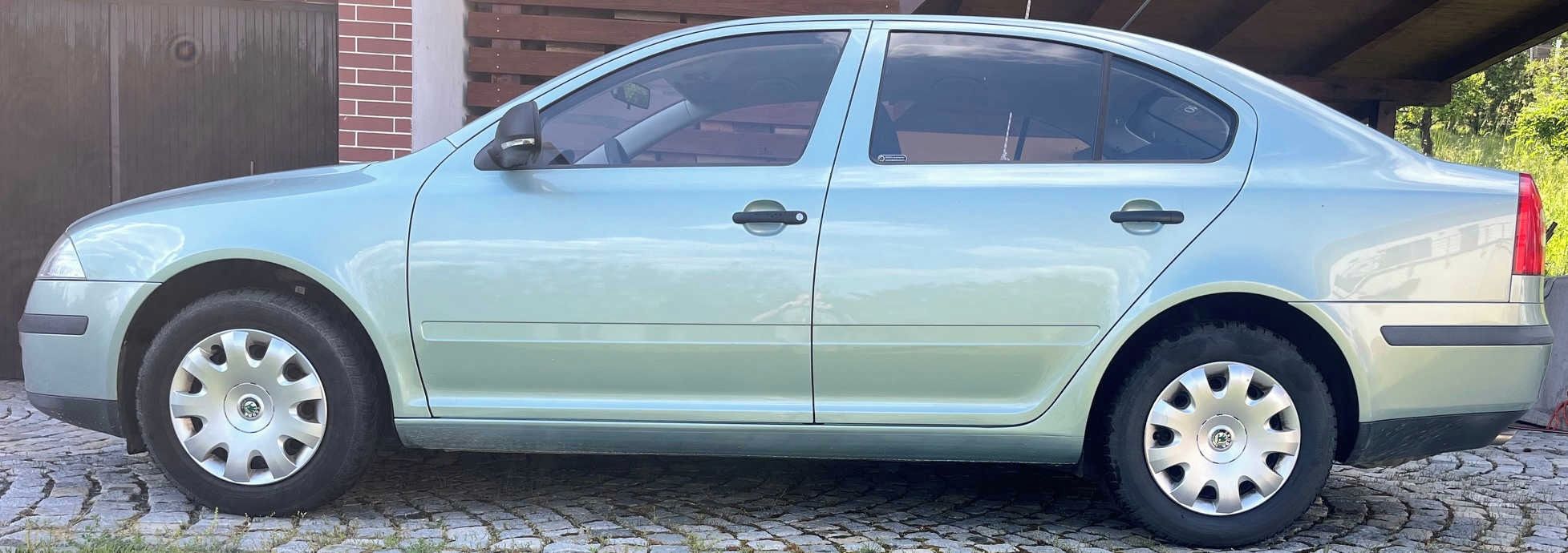 Škoda Octavia - fotka 2