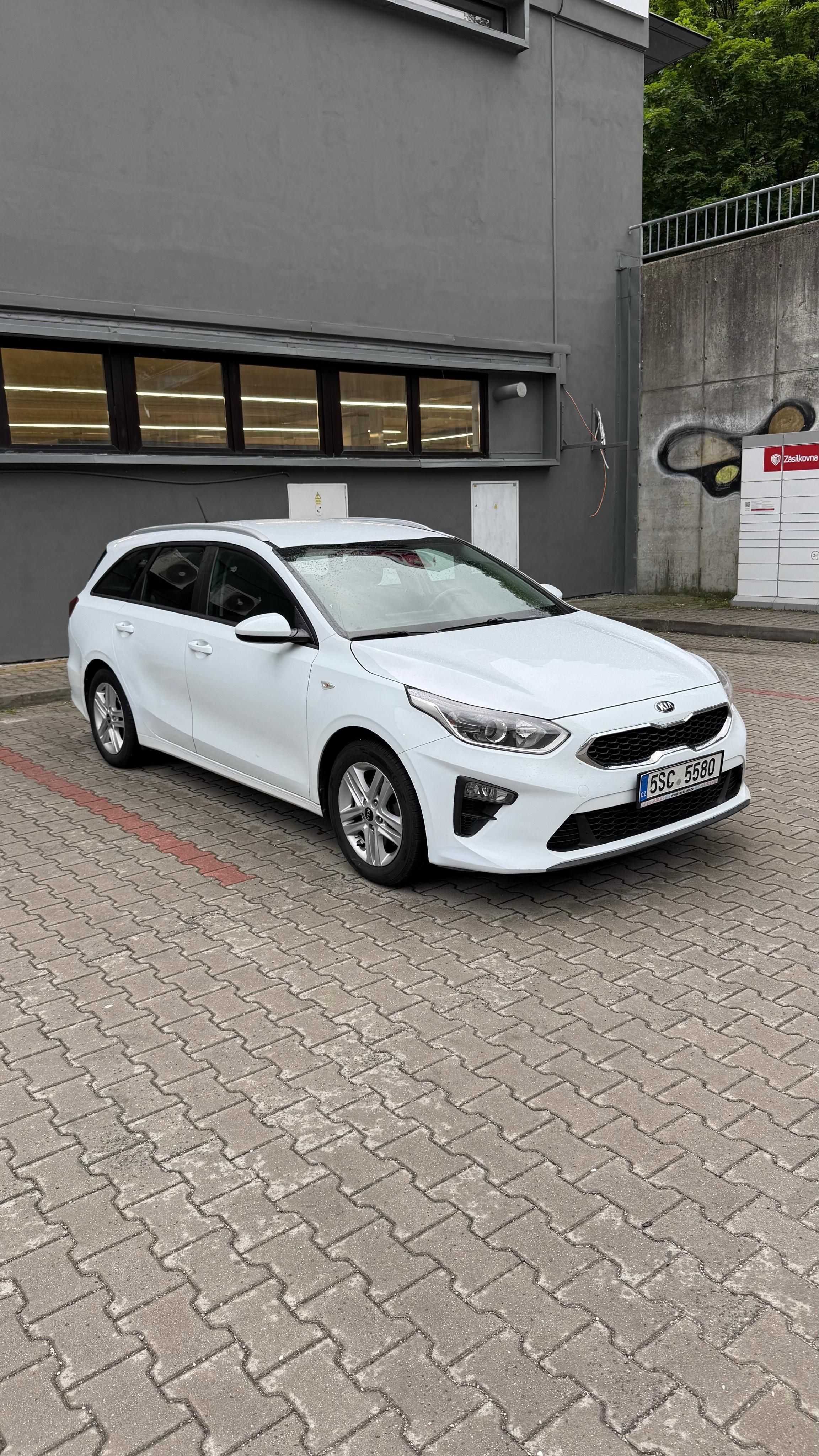 Kia Cee´d - fotka 2