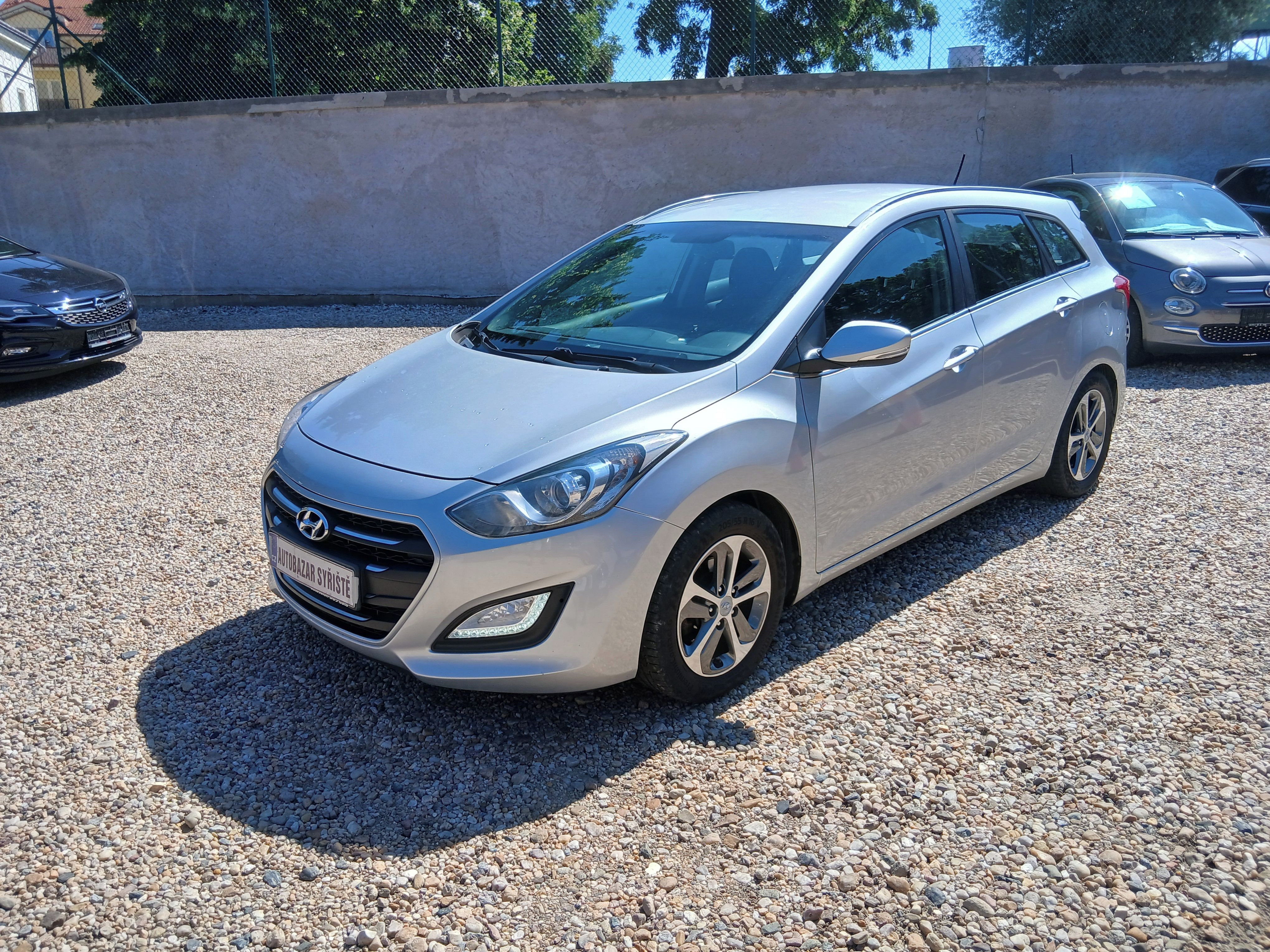 Hyundai i30, 1.6CRDi 81KW S.Kniha, ČR,+Zim.