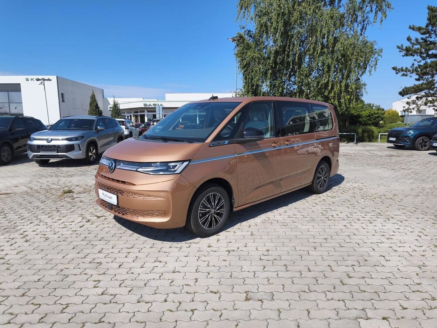 Volkswagen, Multivan Long Style 2,0 TSI 15