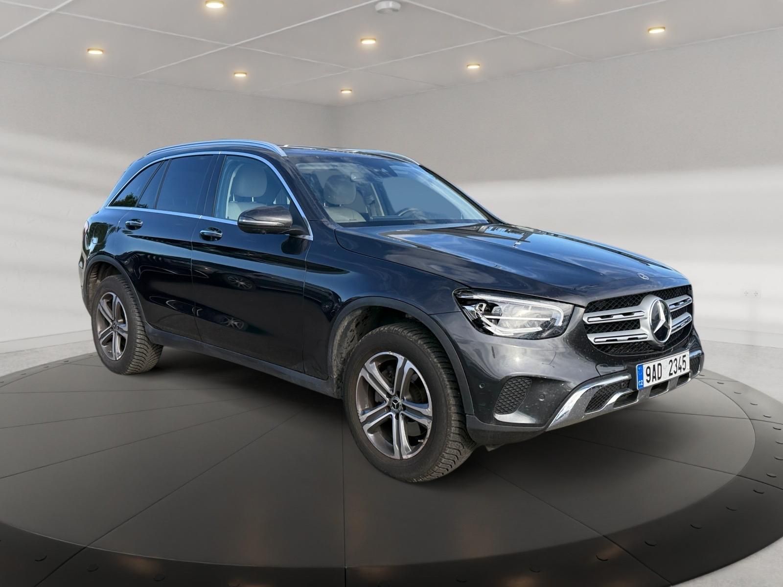 Mercedes-Benz GLC, 200 145kW 4MATIC CZ DPH - fotka 3