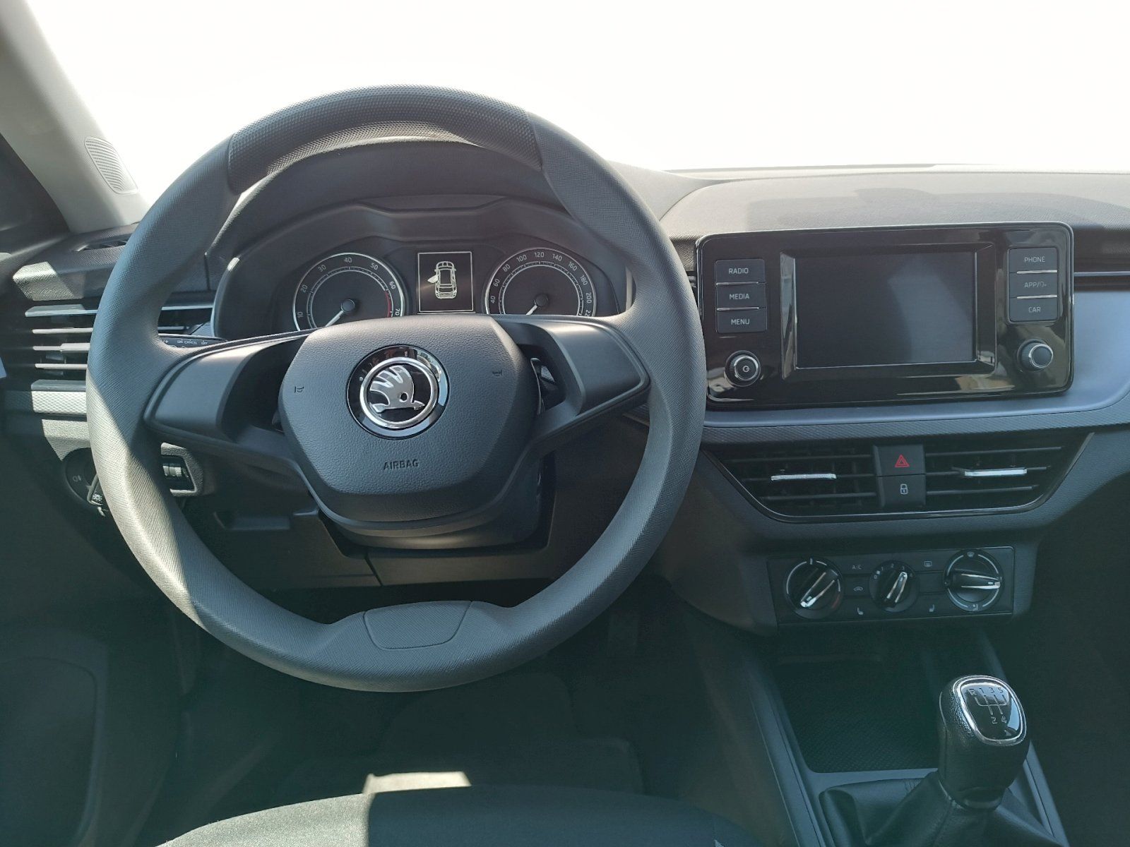 Škoda Kamiq, 1.0 TSI 70 kW ACTIVE - fotka 5