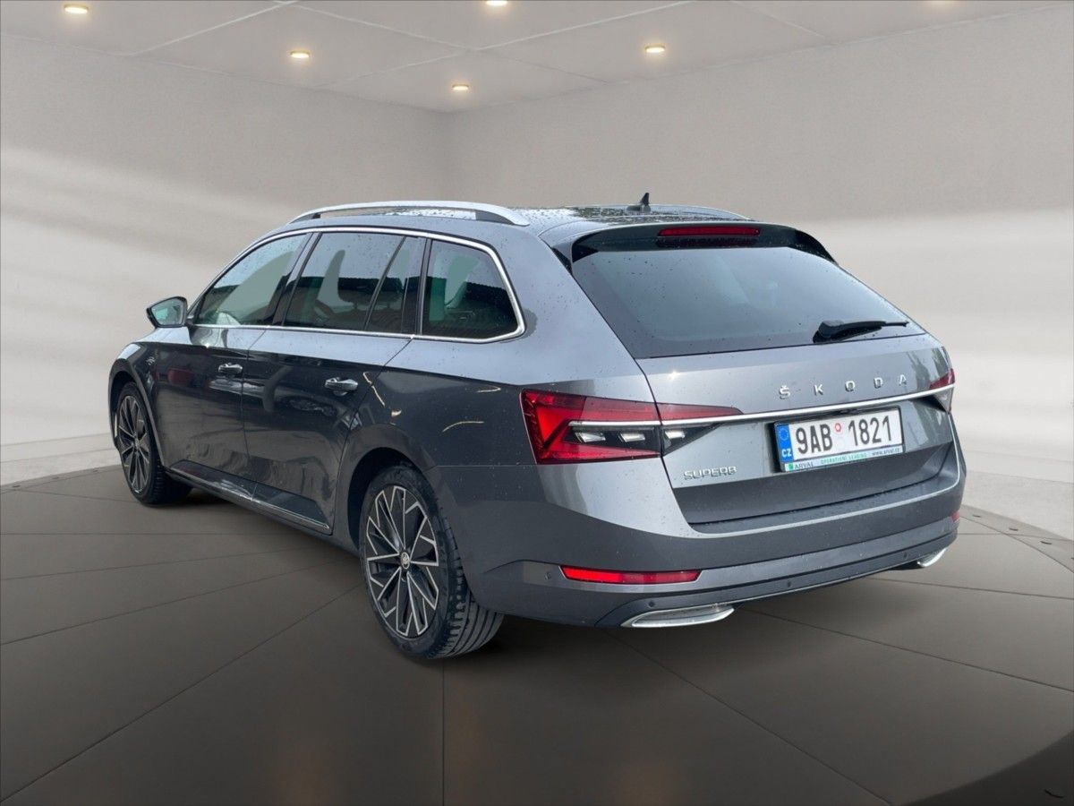 Škoda Superb, 2,0 TDI 147 L&K Combi Aut - fotka 4