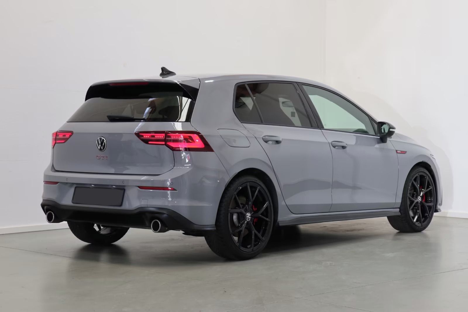 Volkswagen Golf, VIII 2.0 TSI GTI*Kamera*Navi* - fotka 4