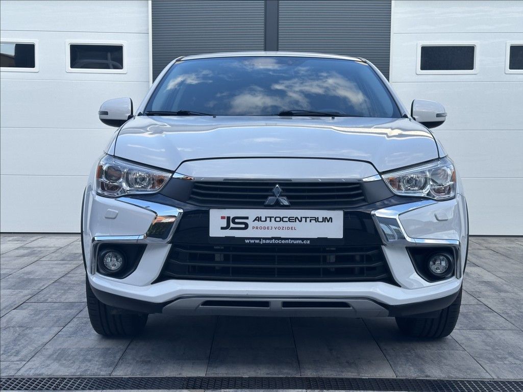 Mitsubishi ASX, 2,2DI-D 150PS Intense+ A/T 4x4 - fotka 4