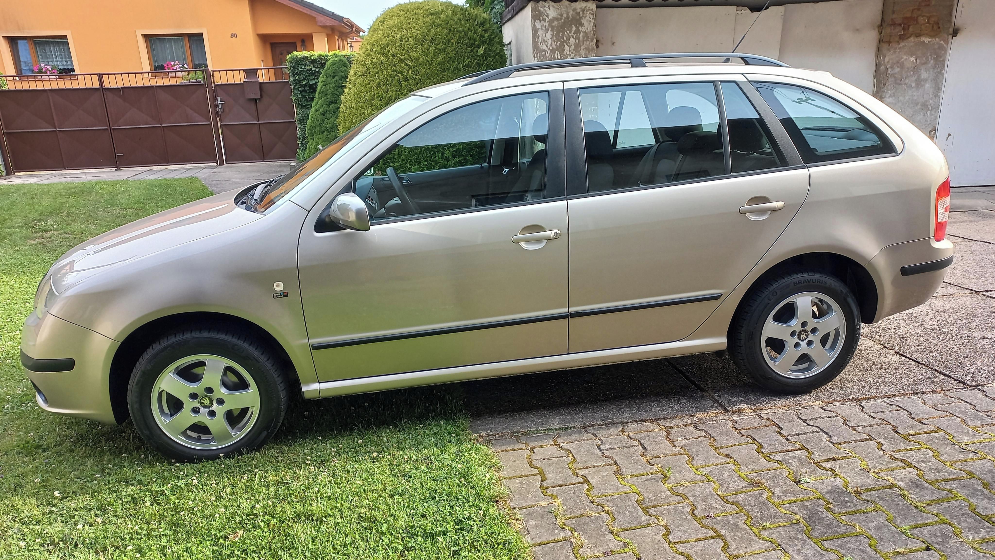 Škoda Fabia, 1,4 16v. 55kw. Zachovalý stav. - fotka 5