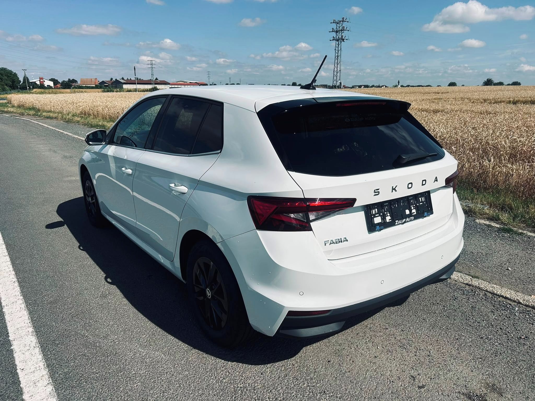 Škoda Fabia, Lim. Selection, 1.0 TSI 85kW - fotka 6