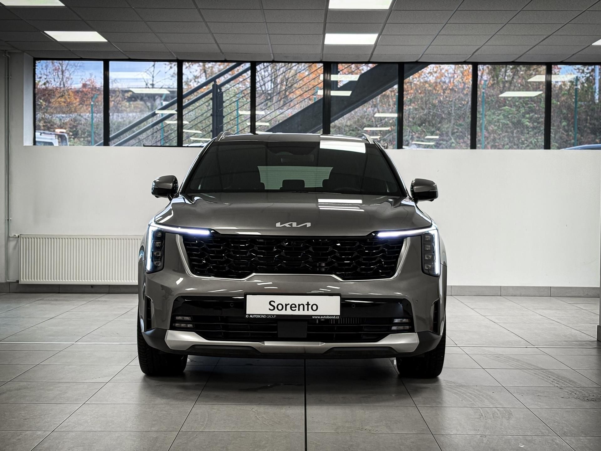 Kia Sorento, 7P TOP 2.2 CRDI 4×4 8DCT NAPPA - fotka 2