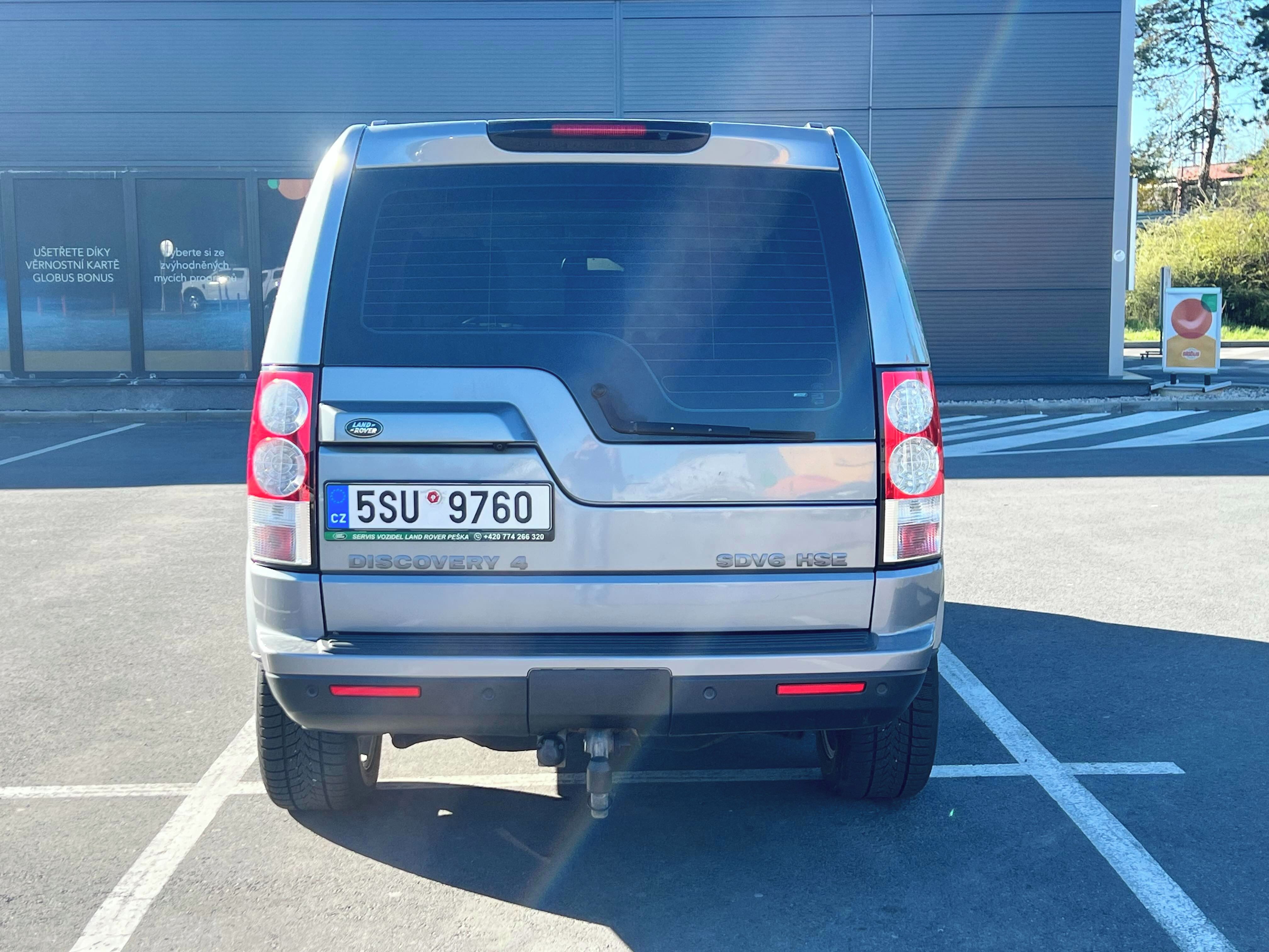 Land Rover Discovery, 4 3,0 SDV6 HSE ATServisované - fotka 4