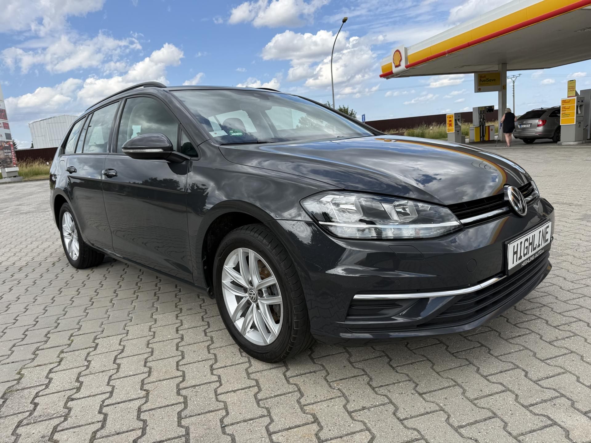 Volkswagen Golf, VII VARIANT 1.5 TSI DSG - fotka 3